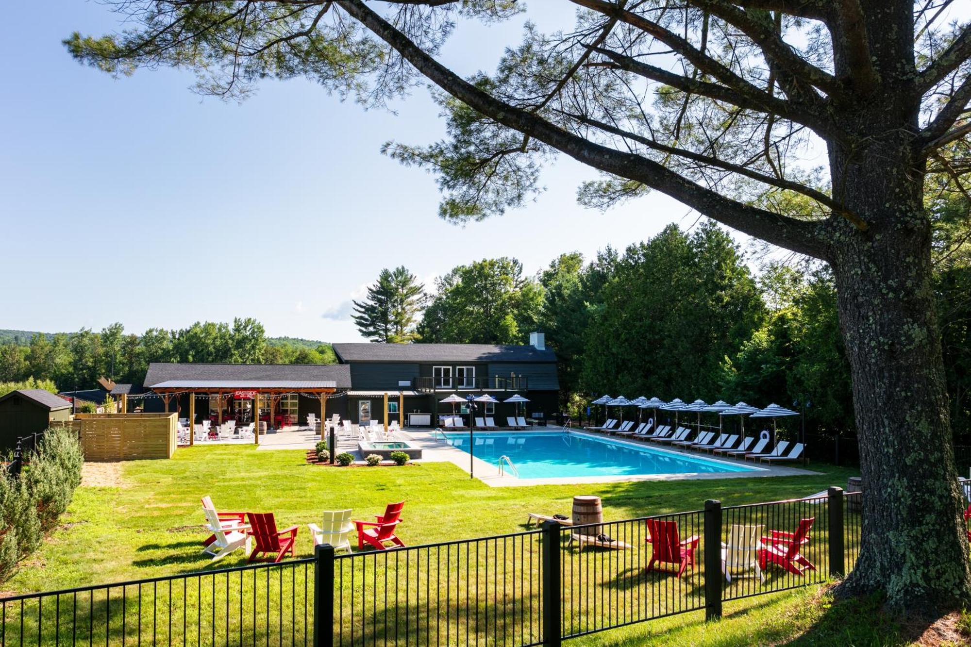 Motel Outbound Stowe Exterior foto